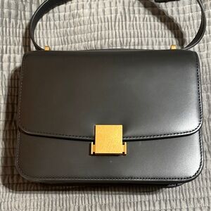Quince Black Leather Shoulder Bag